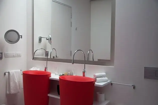 Suite - Full Experience