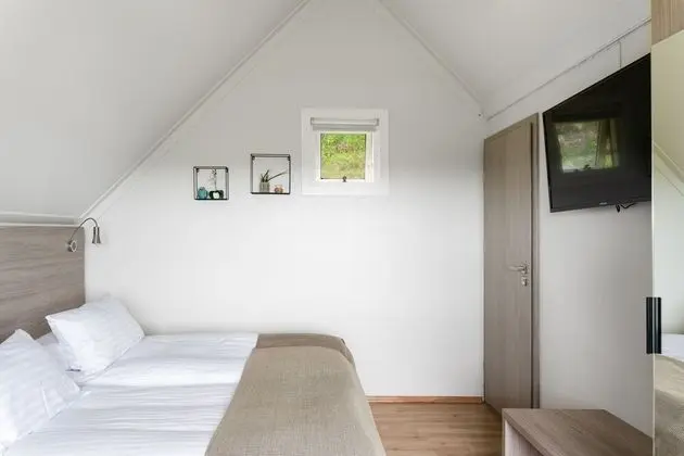 Tek Büyük veya İki Ayrı Yataklı Oda, Özel Banyo