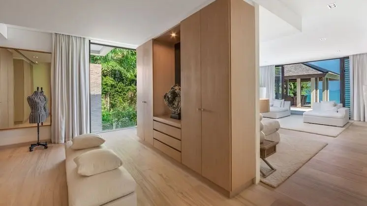 Luxury Villa, 4 Yatak Odası, Deniz Manzaralı, Denize Sıfır