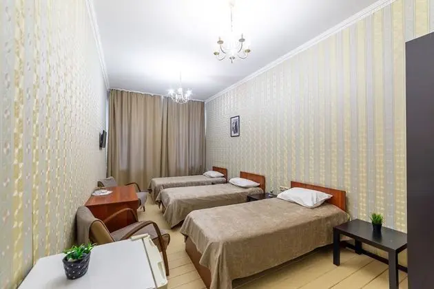 Economy Üç Kişilik Oda, Ortak Banyo