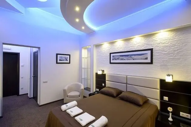 Comfort Tek Büyük Yataklı Oda