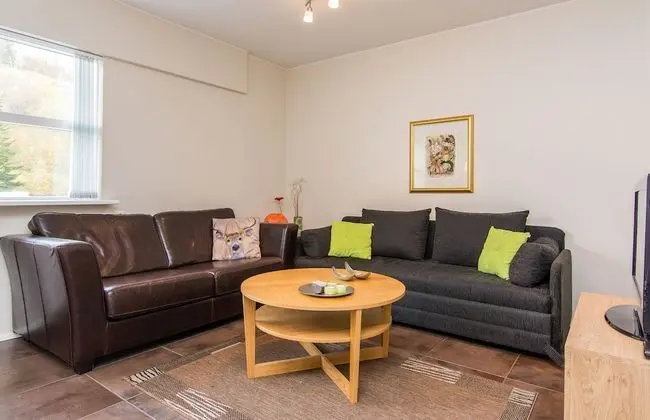 Family Tek Büyük veya İki Ayrı Yataklı Oda