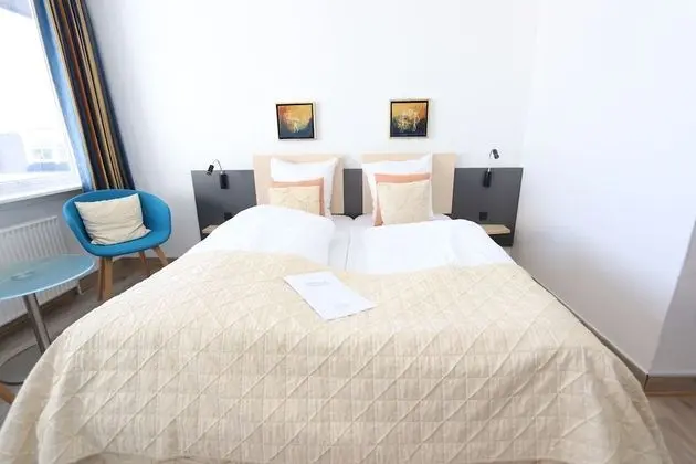 Standard Oda (Spa entrance not included)