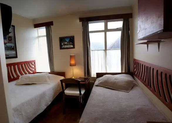 Single Room with Hot Tub and Sauna Access