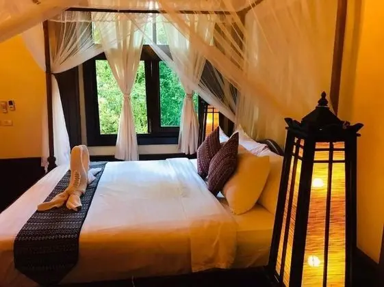 Deluxe Double Room with Air Conditioning