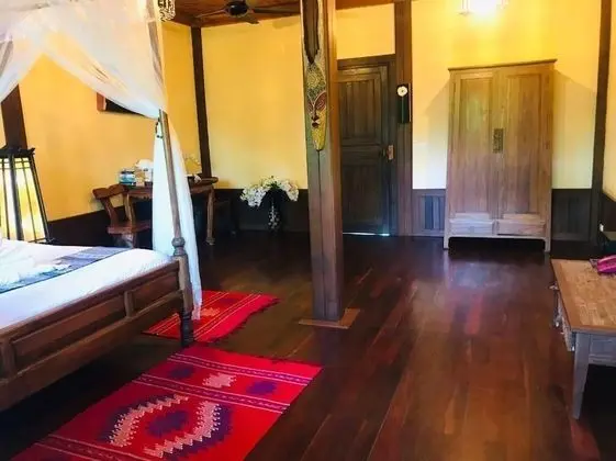 Deluxe Double Room with Air Conditioning