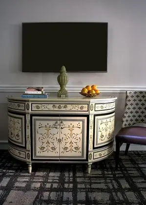 Oda, 1 En Büyük (King) Boy Yatak, Engellilere Uygun (Newport Guestroom)