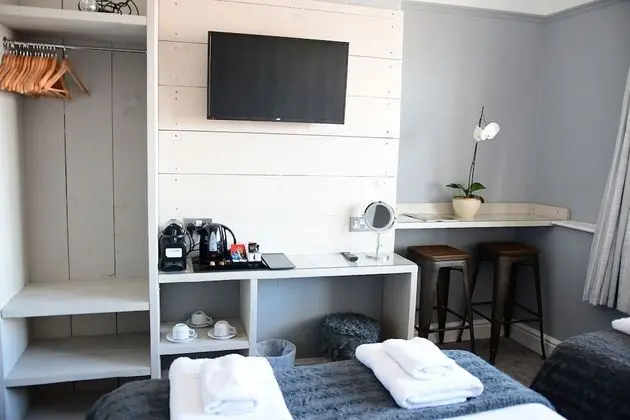 Üç Kişilik Oda, Banyolu/Duşlu