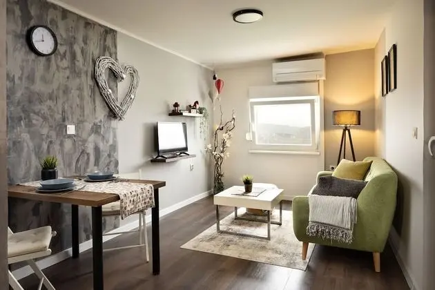Apart Daire, Dağ Manzaralı