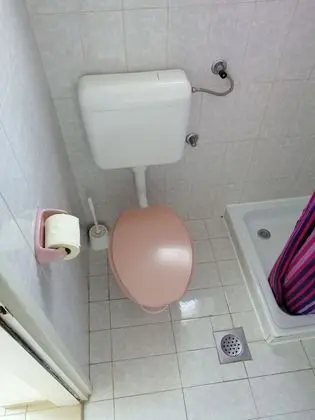 Üç Kişilik Oda (1)