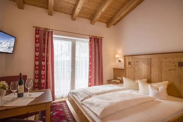 Tek Büyük Yataklı Oda (18m2)