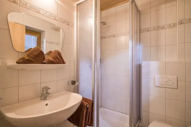 Tek Büyük Yataklı Oda (18m2)