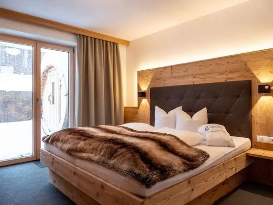 Superior Apart Daire, 1 Yatak Odası, Sauna, Zemin Kat