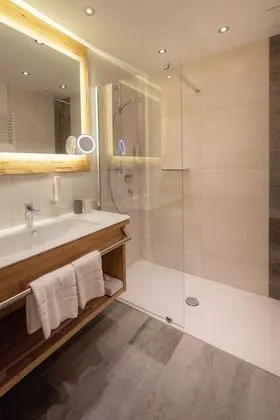 Superior Apart Daire, 2 Yatak Odası, Sauna, Bahçe Manzaralı