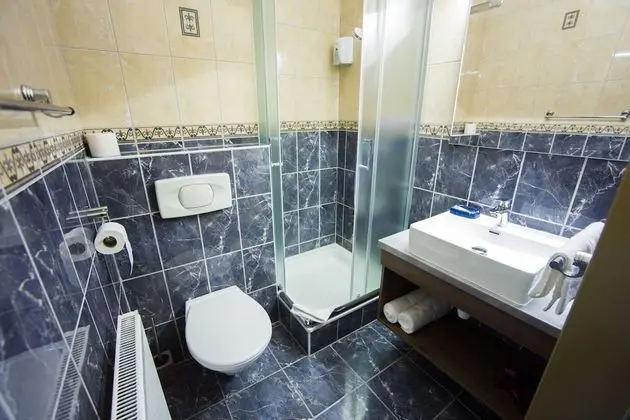 Comfort Tek Büyük Yataklı Oda
