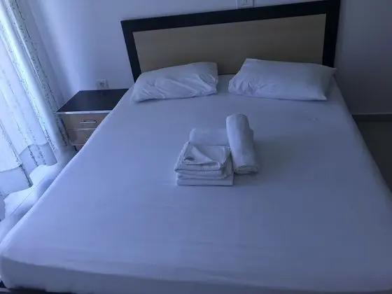 Tek Büyük Yataklı Oda, Balkon
