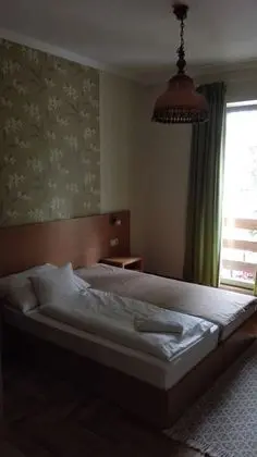 Basic Büyük Yataklı Tek Kişilik Oda