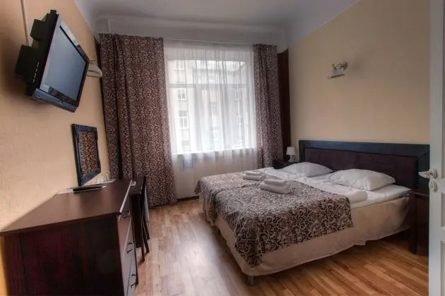Tek Büyük Yataklı Oda