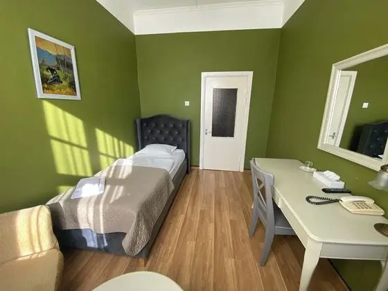 Tek Kişilik Oda
