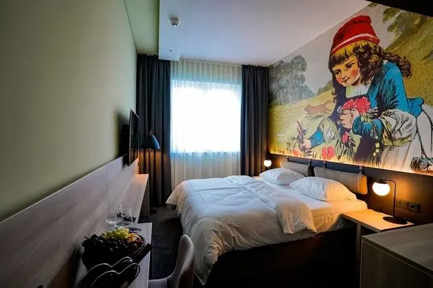 Standard Tek Büyük Yataklı Oda