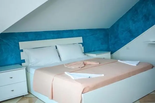 Basic Tek Büyük Yataklı Oda, Bahçe Manzaralı