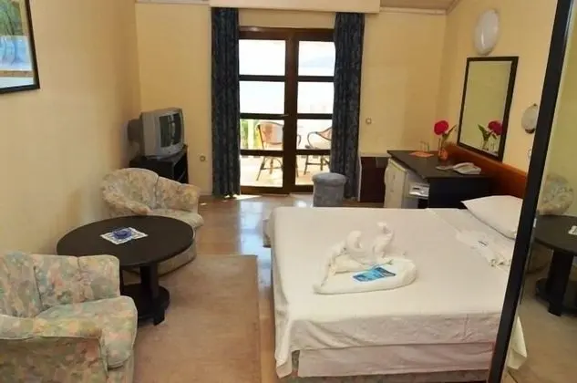 Comfort Tek Büyük Yataklı Oda, Deniz Manzaralı, Denize Bakan