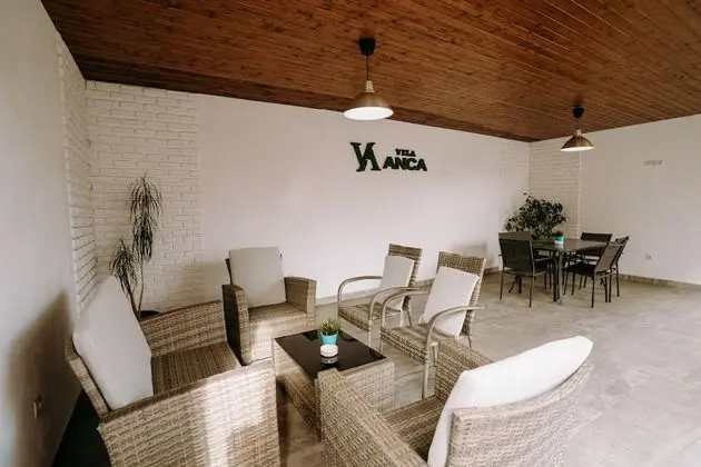 Standard Oda, Avlu Manzaralı