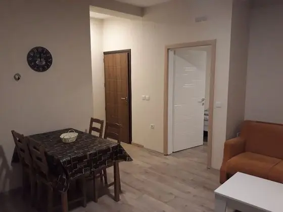 Family Apart Daire, Zemin Kat (1)