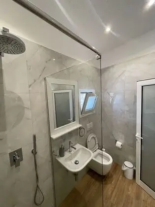 Economy Üç Kişilik Oda, 3 Tek Kişilik Yatak, Avlu Manzaralı