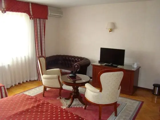 Üç Kişilik Oda (Premier 1)