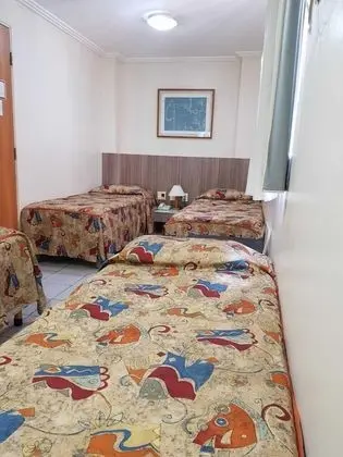Üç Kişilik Oda