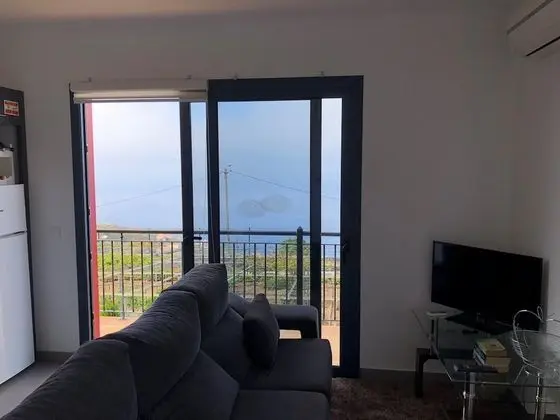 Apart Daire, Havuz Manzaralı