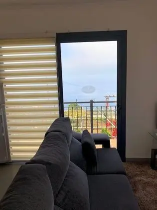 Apart Daire, Havuz Manzaralı