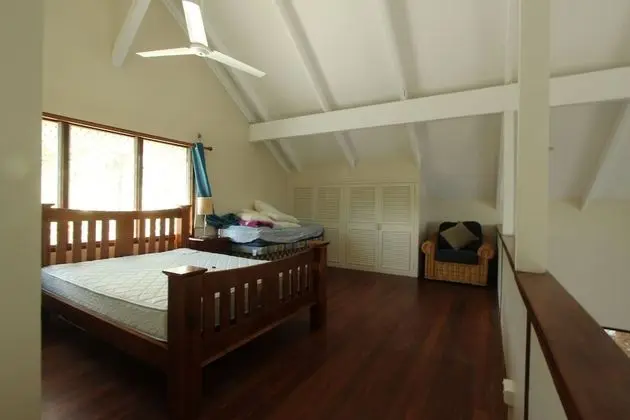 Tek Büyük Yataklı Oda, Okyanus Manzaralı (Queen Room)