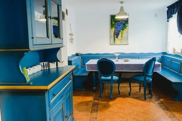 Villa, Birden Çok Yatak, Üzüm Asması Manzaralı