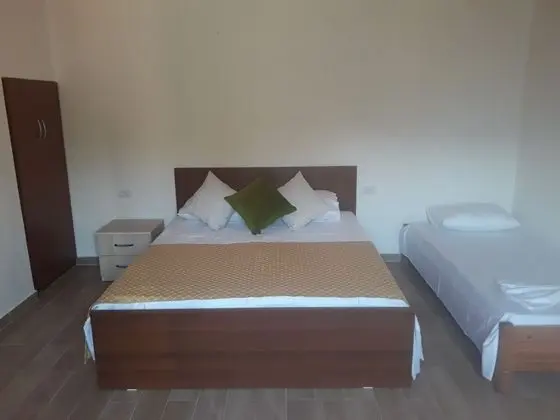 Üç Kişilik Oda, Özel Banyo