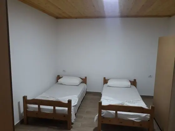 Üç Kişilik Oda, Özel Banyo