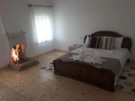 Üç Kişilik Oda, Özel Banyo