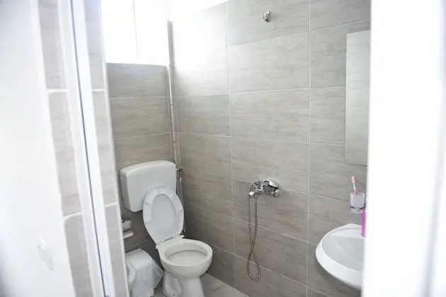 Üç Kişilik Oda, Özel Banyo