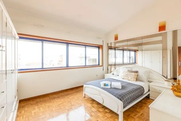 Ev, 4 Yatak Odası, Teras, Deniz Manzaralı