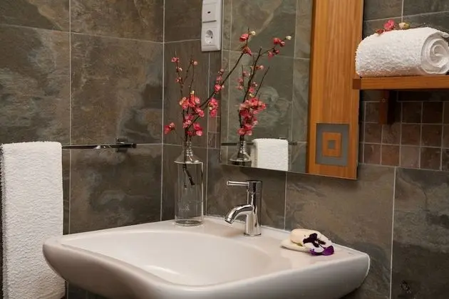 Deluxe Tek Büyük veya İki Ayrı Yataklı Oda, Teras