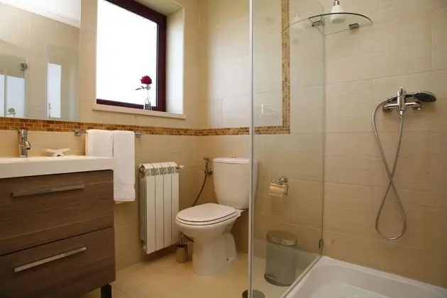 Tek Büyük veya İki Ayrı Yataklı Oda, Teras