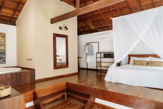 Superior Bungalov, Sıcak Su Küveti