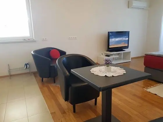 Deluxe Stüdyo, Bahçe Manzaralı