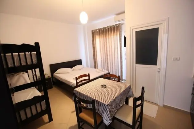 Dört Kişilik Oda, Balkon