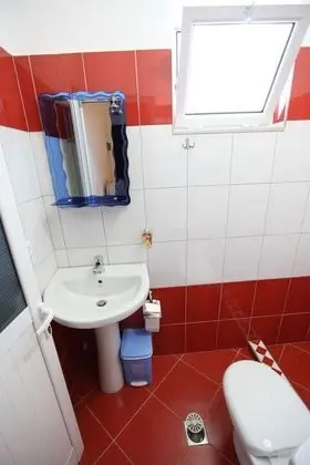 Üç Kişilik Oda, Balkon