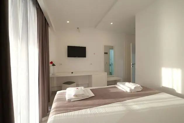 Deluxe Tek Büyük veya İki Ayrı Yataklı Oda, Deniz Manzaralı