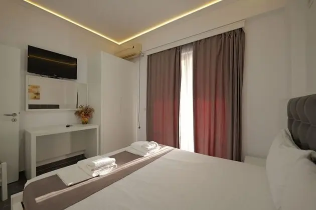 Dört Kişilik Oda, Deniz Manzaralı