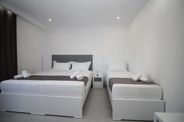 Dört Kişilik Oda, Deniz Manzaralı