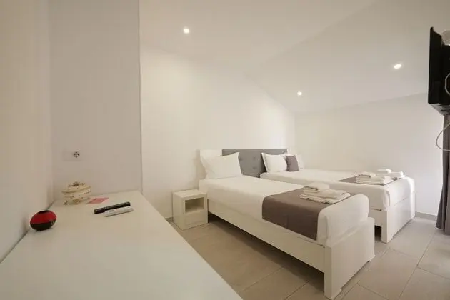 Üç Kişilik Oda, Balkon